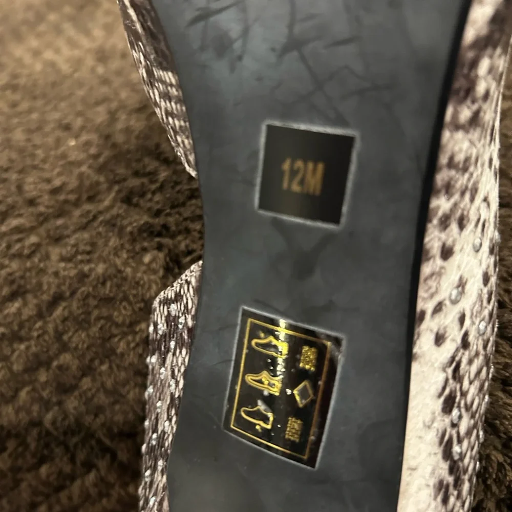 J.Renee Snakeskin Patterned Heels - Picture 4 of 6